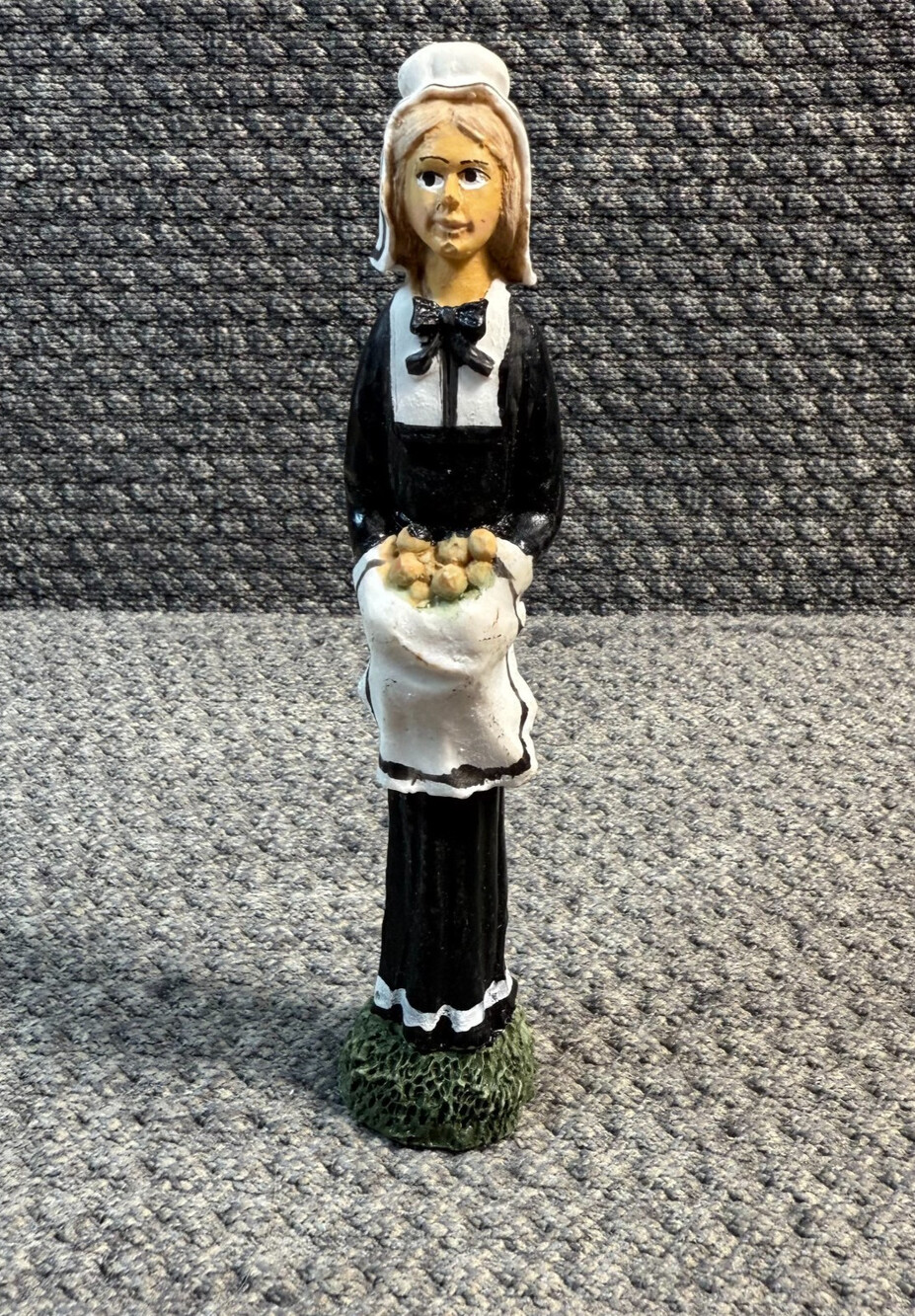 Pencil Slim Pilgrim Figurine Thanksgiving Fall Decor